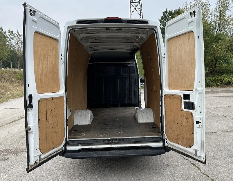 Iveco Daily 35C17* 3.0L* СРЕДНА БАЗА* до 3.5т N1 - изображение 7