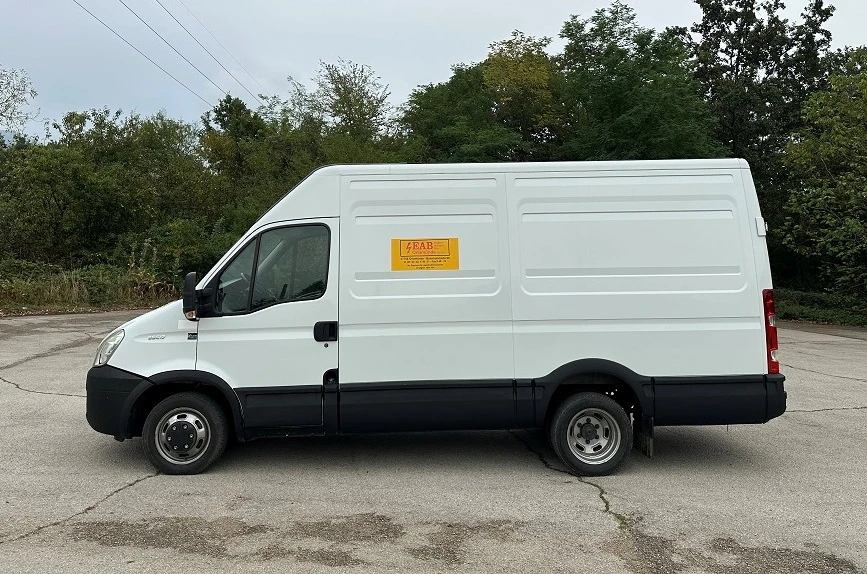 Iveco Daily 35C17* 3.0L* СРЕДНА БАЗА* до 3.5т N1 - изображение 3