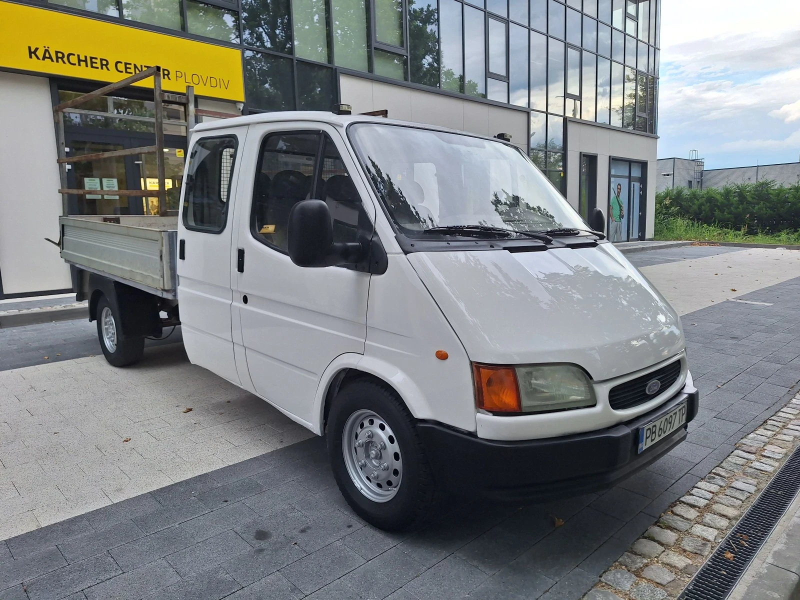 Ford Transit 2.5 D 5+ 1, снимка 10 - Бусове и автобуси - 55211327