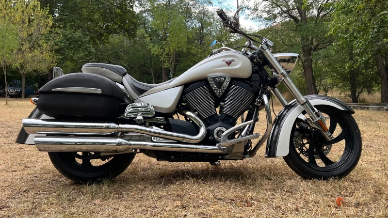 Victory Vegas Kingpin Deluxe, снимка 7 - Мотоциклети и мототехника - 52619550