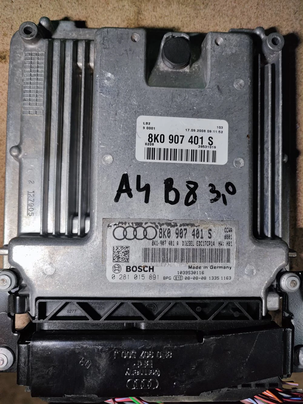 Компютър ECU Audi A4 A5 3.0TDI EDC17CP14 CCW 8k0907401s