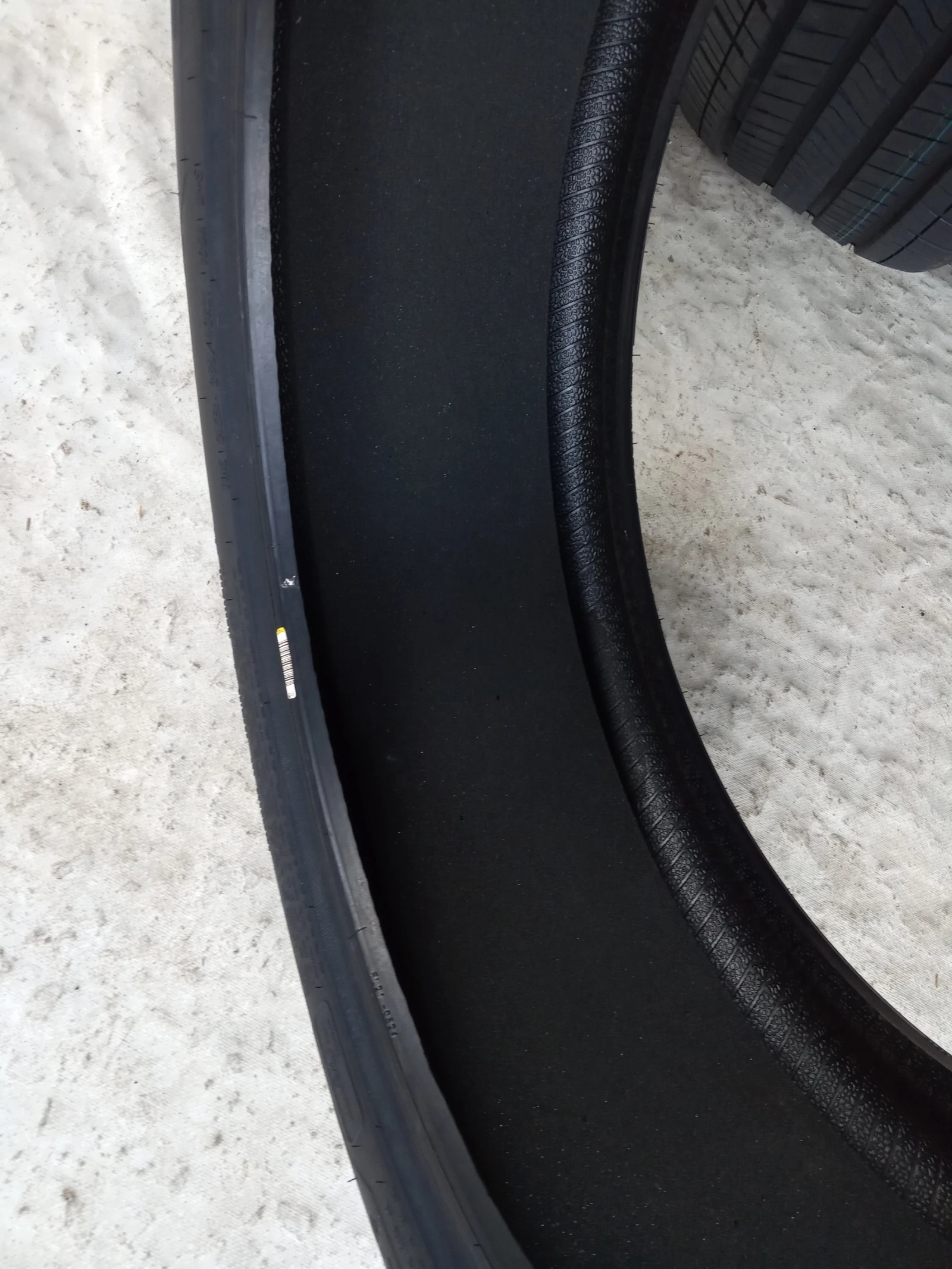  265/40R21 | Mobile.bg   12