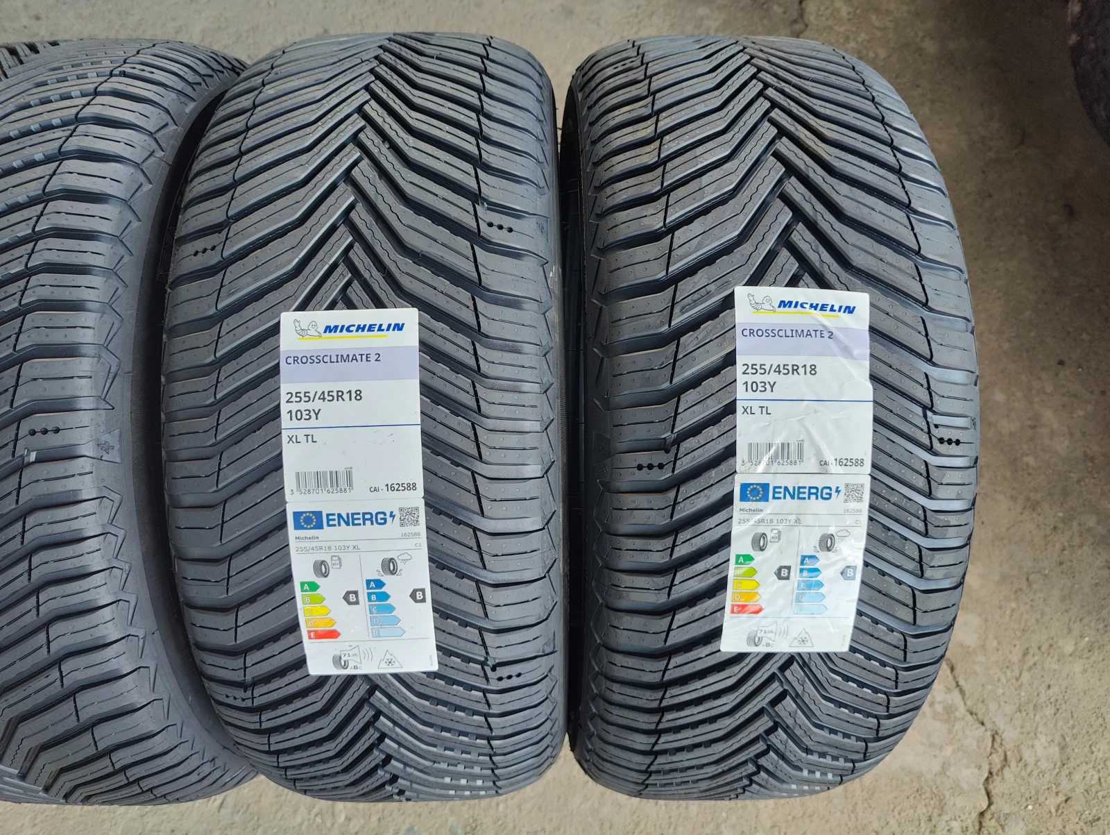 ���� 255/45R18 | Mobile.bg � ����������� 2
