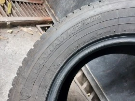 Гуми Зимни 235/65R16, снимка 6 - Гуми и джанти - 39129097