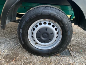        235/65R16  Mercedes-Benz Sprinter