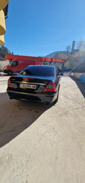 Mercedes-Benz E 320, снимка 5