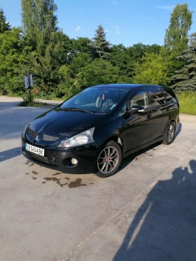 Mitsubishi Grandis 2.0 , снимка 1