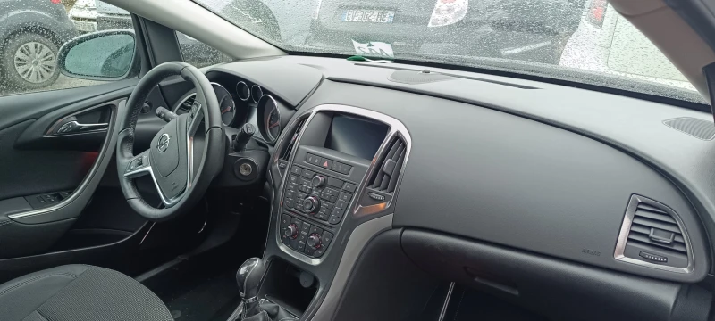 Opel Astra J 1.6 i /2.0CDTi, снимка 5 - Автомобили и джипове - 39369436