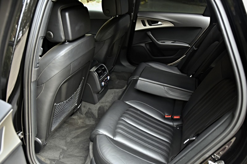 Audi A6 BLACK EDITION, снимка 12 - Автомобили и джипове - 46057642