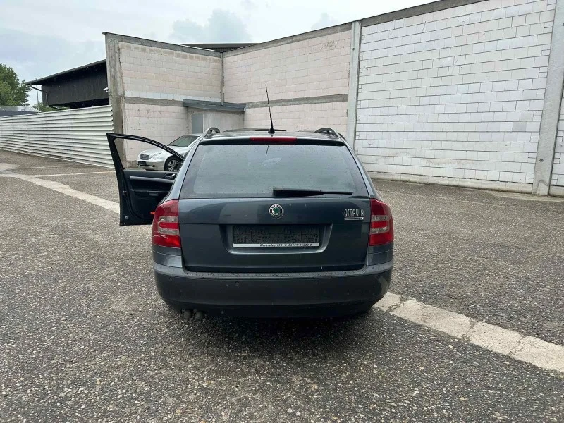 Skoda Octavia bmm dsg , снимка 5 - Автомобили и джипове - 46206597