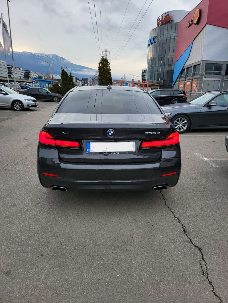 BMW 530 XD, M Sport, снимка 2 - Автомобили и джипове - 46467401