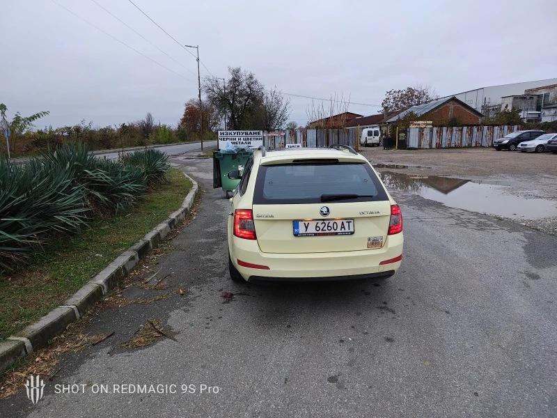 Skoda Octavia, снимка 2 - Автомобили и джипове - 47957724