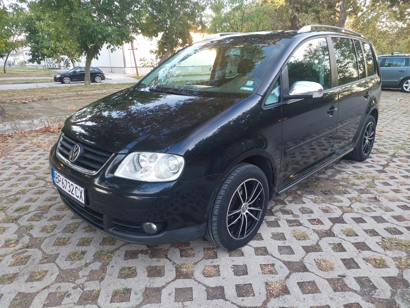 VW Touran 1.9 105+ + , снимка 1 - Автомобили и джипове - 48187050