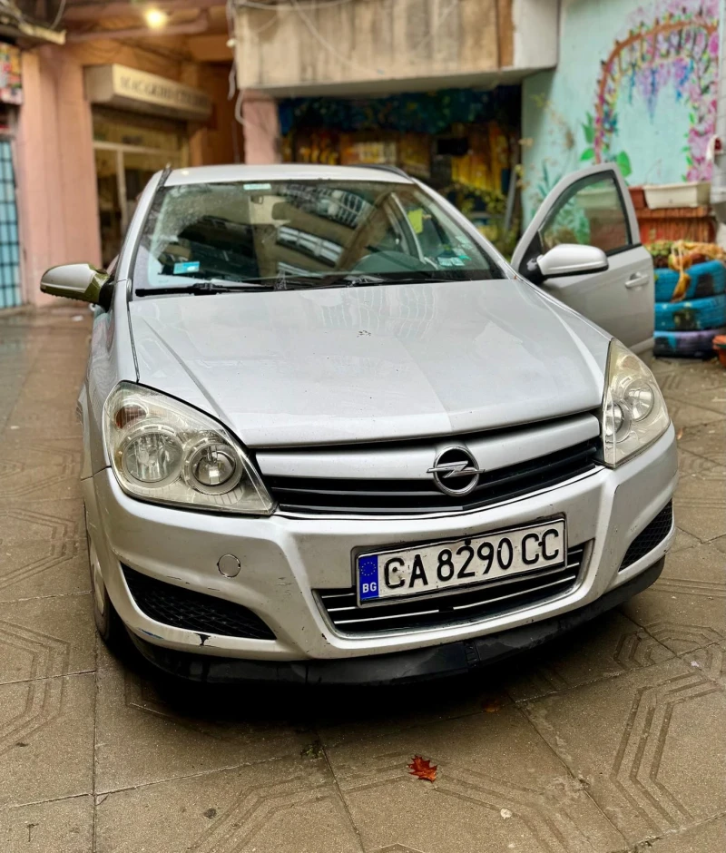 Opel Astra H, снимка 7 - Автомобили и джипове - 48222242