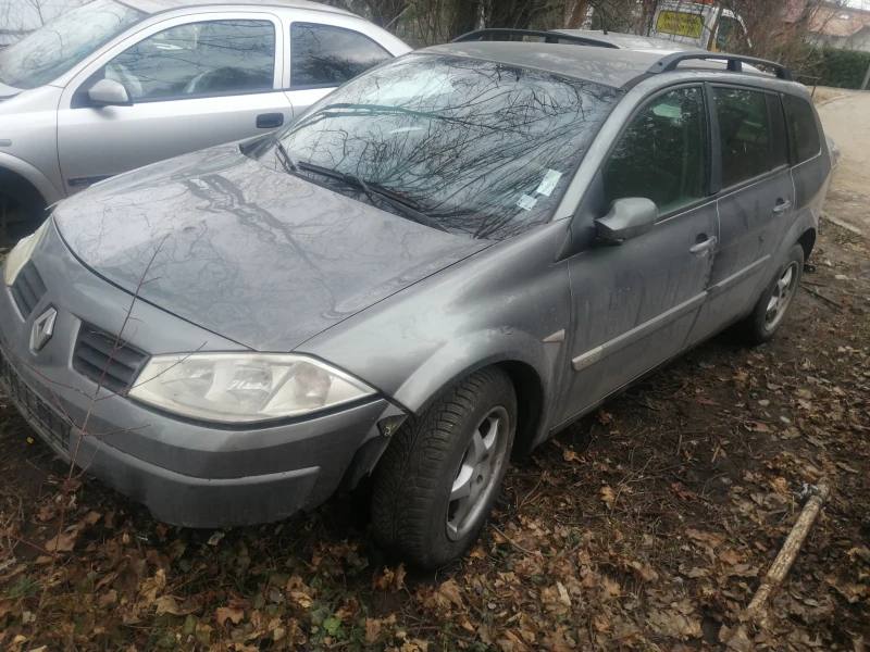 Renault Megane 1.5dci, снимка 4 - Автомобили и джипове - 49563070