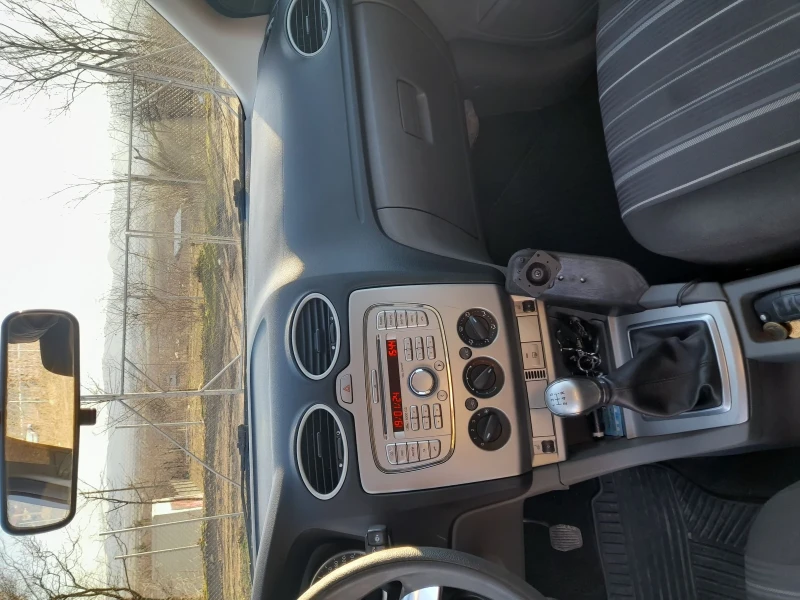 Ford Focus, снимка 5 - Автомобили и джипове - 51849377