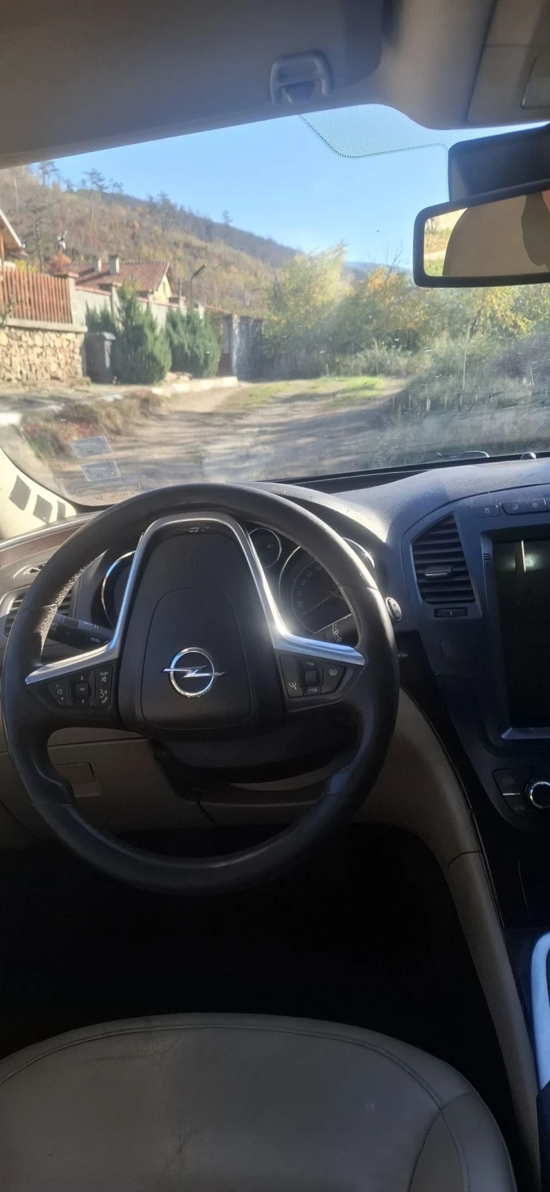 Opel Insignia, снимка 9 - Автомобили и джипове - 52262592