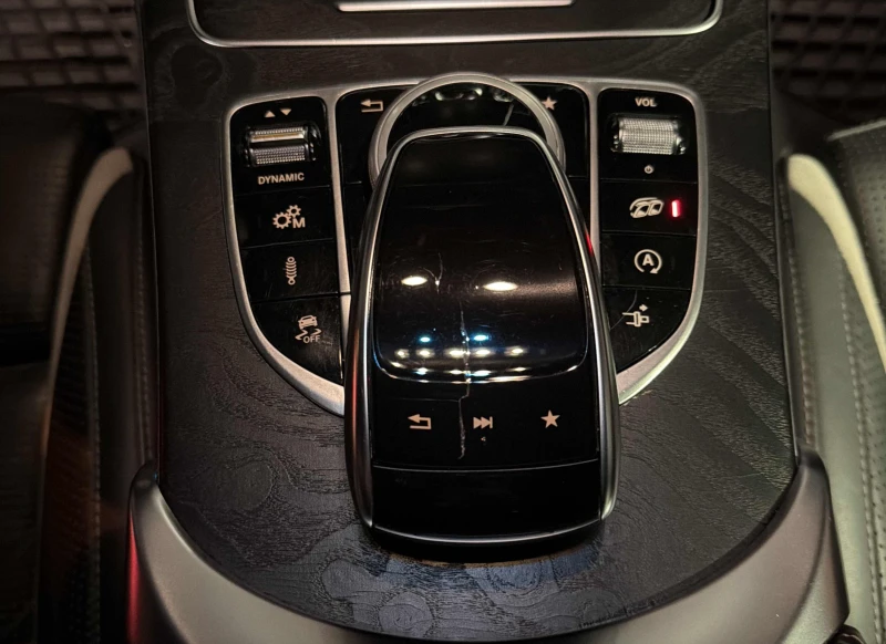 Mercedes-Benz C 63 AMG S, снимка 17 - Автомобили и джипове - 52749558