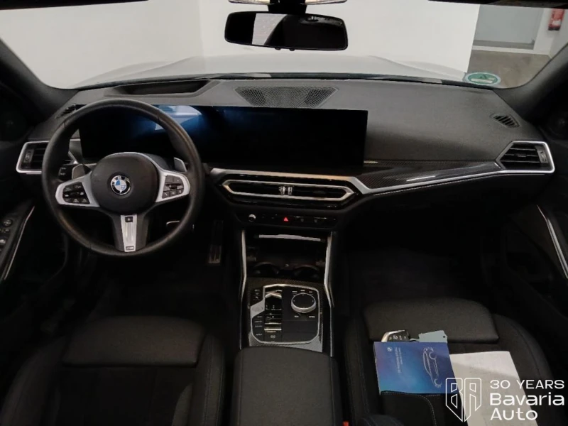 BMW 320 d xDrive M Sport Paket Touring, снимка 7 - Автомобили и джипове - 53177659