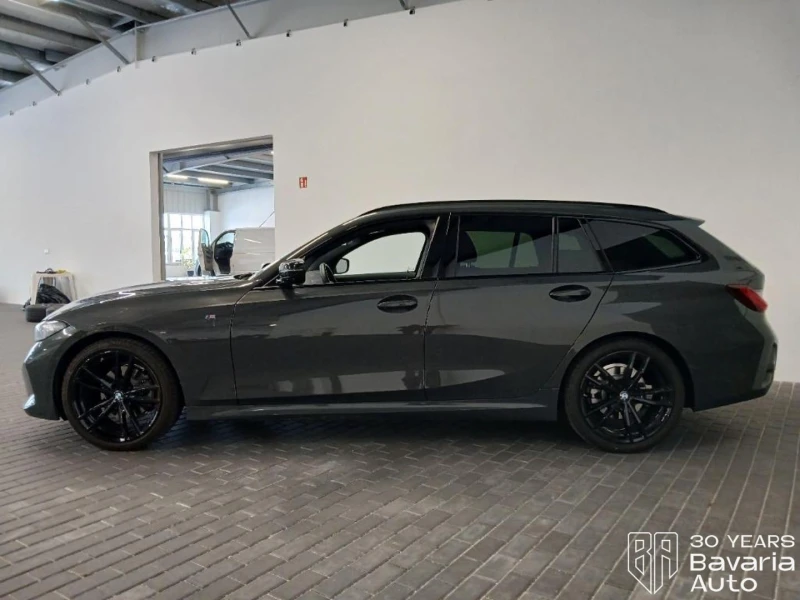 BMW 320 d xDrive M Sport Paket Touring, снимка 2 - Автомобили и джипове - 53177659