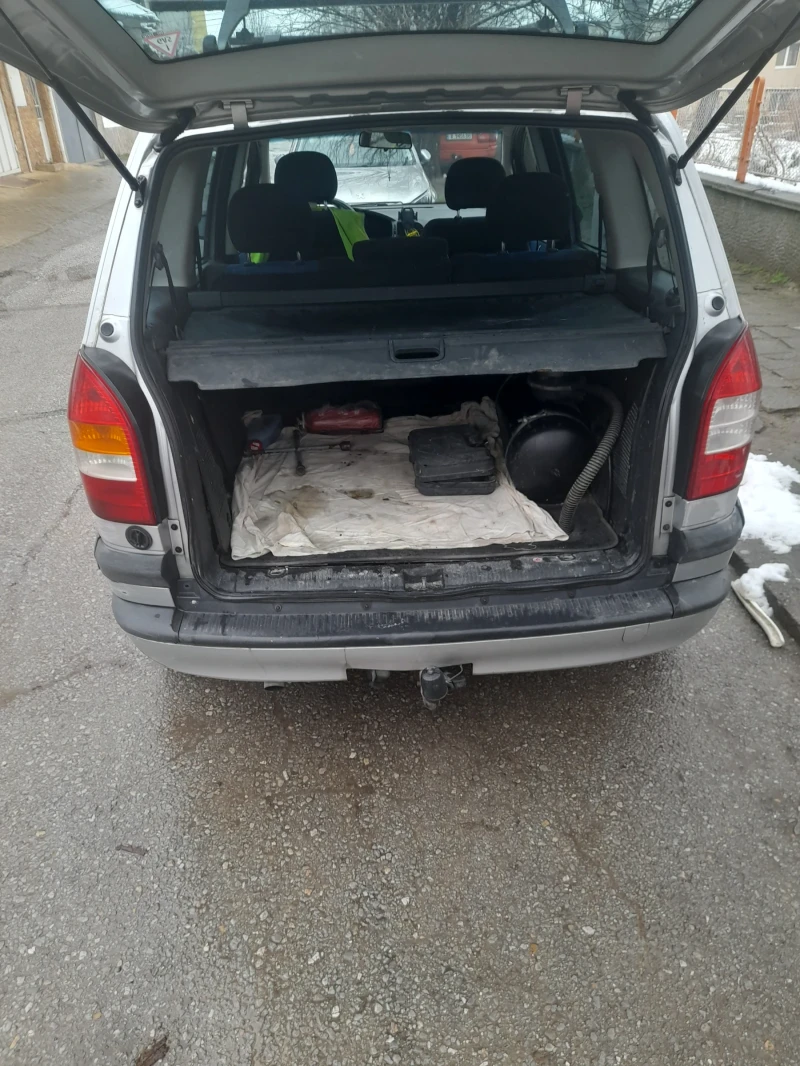 Opel Zafira, снимка 6 - Автомобили и джипове - 53354992