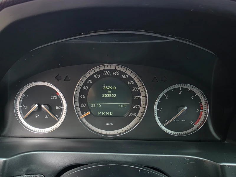 Mercedes-Benz C 220 2.2CDI KLIMA ITALY, снимка 16 - Автомобили и джипове - 53396449
