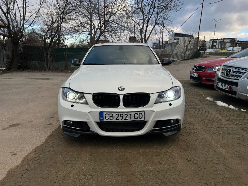 BMW 335 M-PACK/286HP/CarPlay/КОЖА/TOP, снимка 4 - Автомобили и джипове - 53527582
