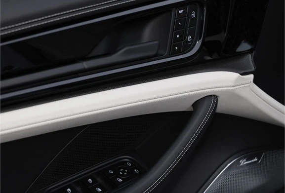 Porsche Panamera Turbo E-Hybrid = NEW = Ceramic Brakes Гаранция - изображение 7