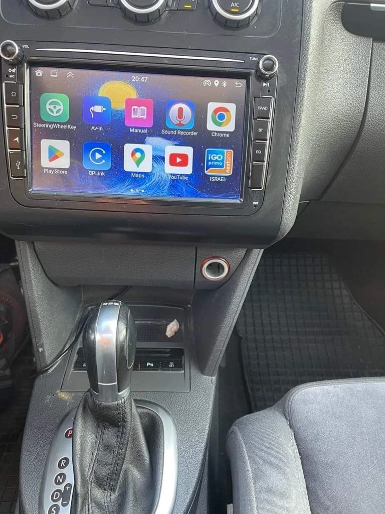 VW Touran, снимка 14 - Автомобили и джипове - 53983744