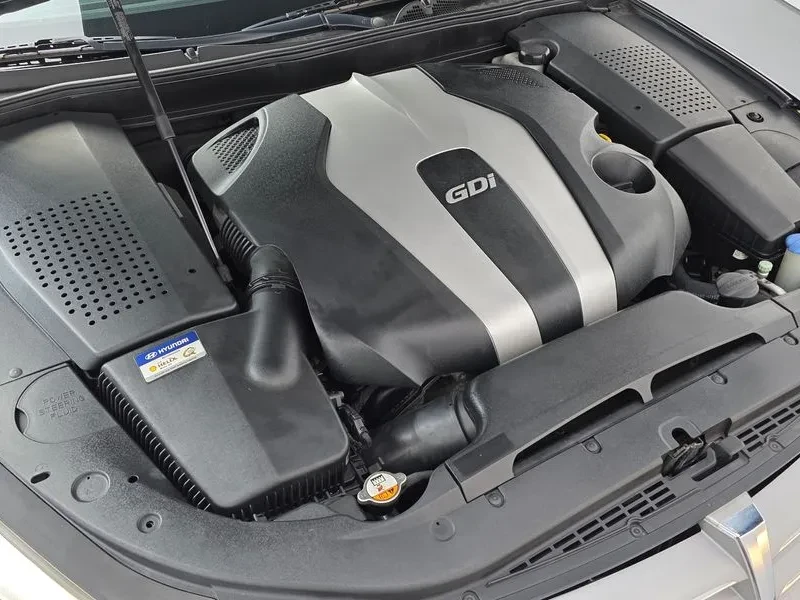 Hyundai Genesis 3.3, снимка 6 - Автомобили и джипове - 54615973