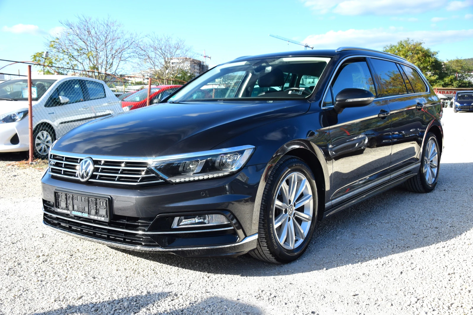 VW Passat 2.0TDI R-line - изображение 3