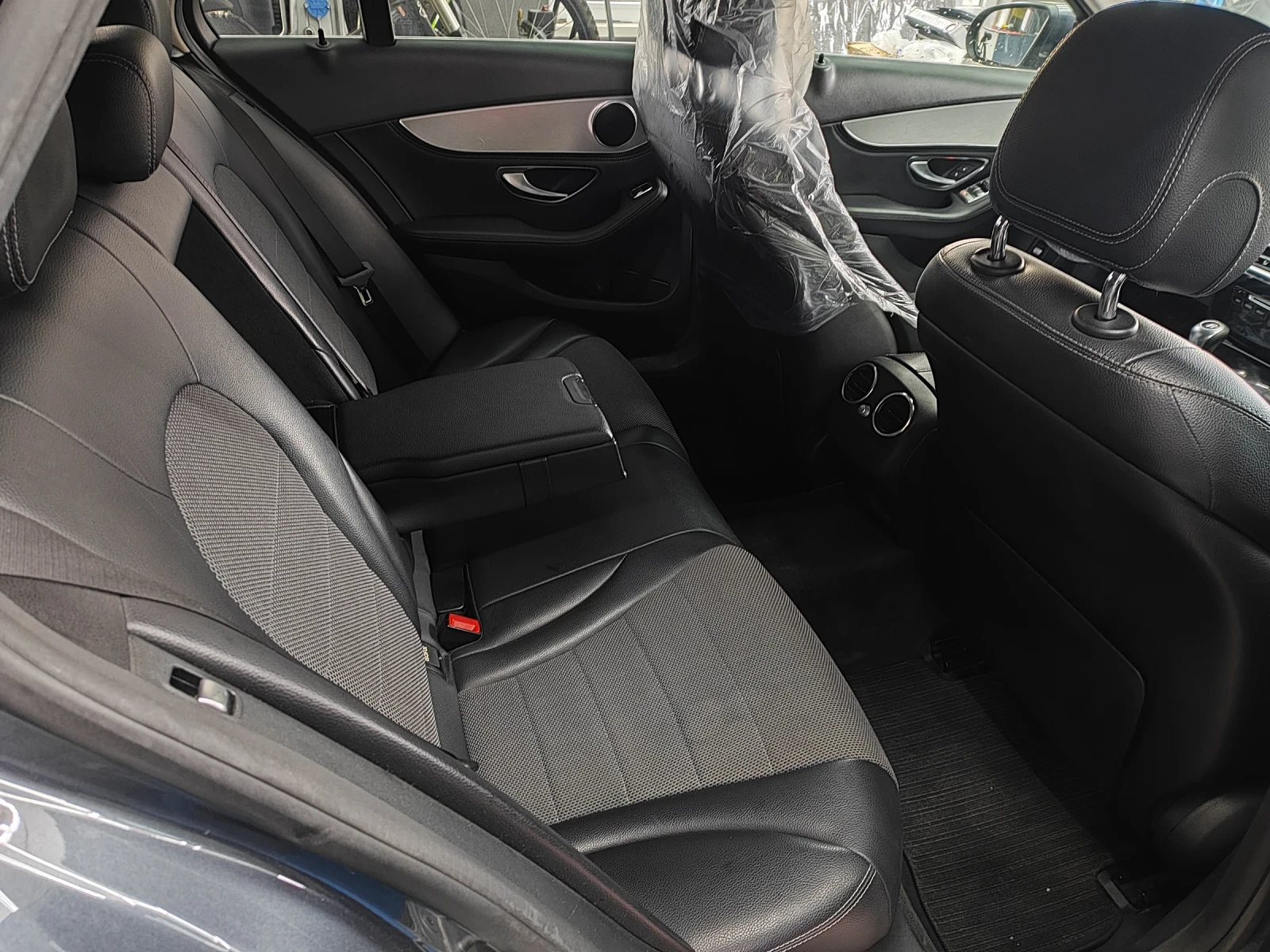 Mercedes-Benz C 220 Евро 6 - изображение 9