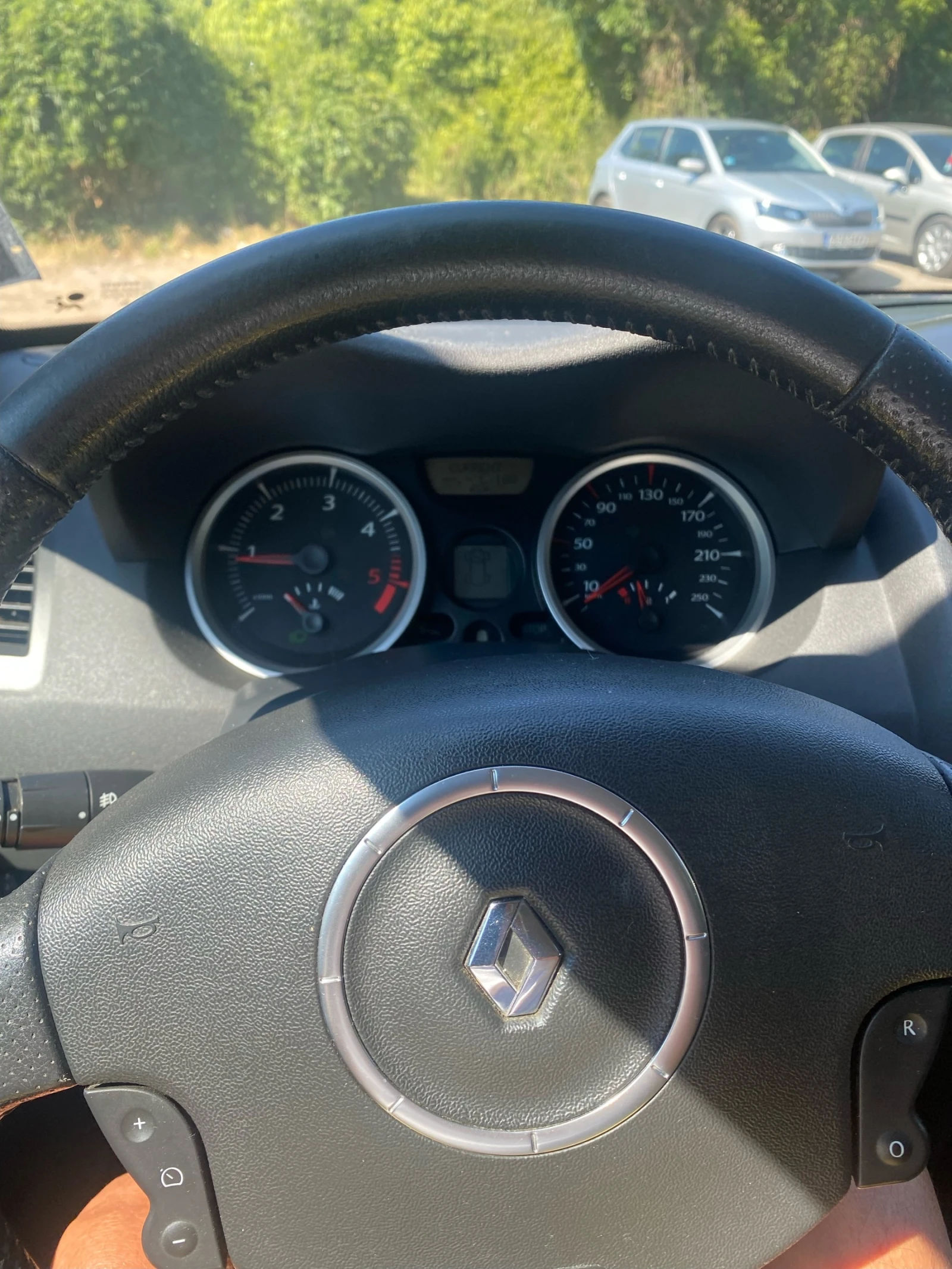 Renault Megane 2 - изображение 6