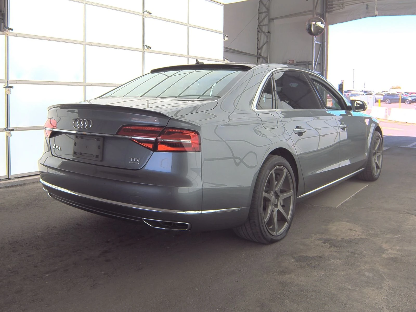 Audi A8 L* Head-Up* BLIND SPOT* MAСАЖ* ОБДУХВАНЕ* Панорама - изображение 7