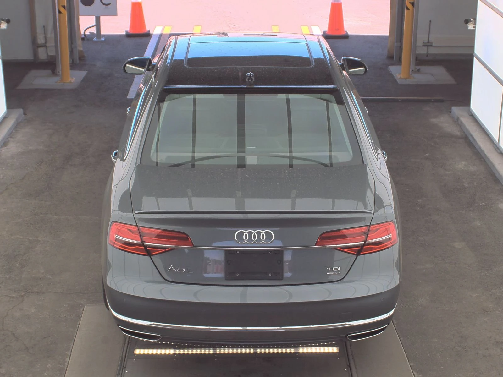 Audi A8 L* Head-Up* BLIND SPOT* MAСАЖ* ОБДУХВАНЕ* Панорама - изображение 6