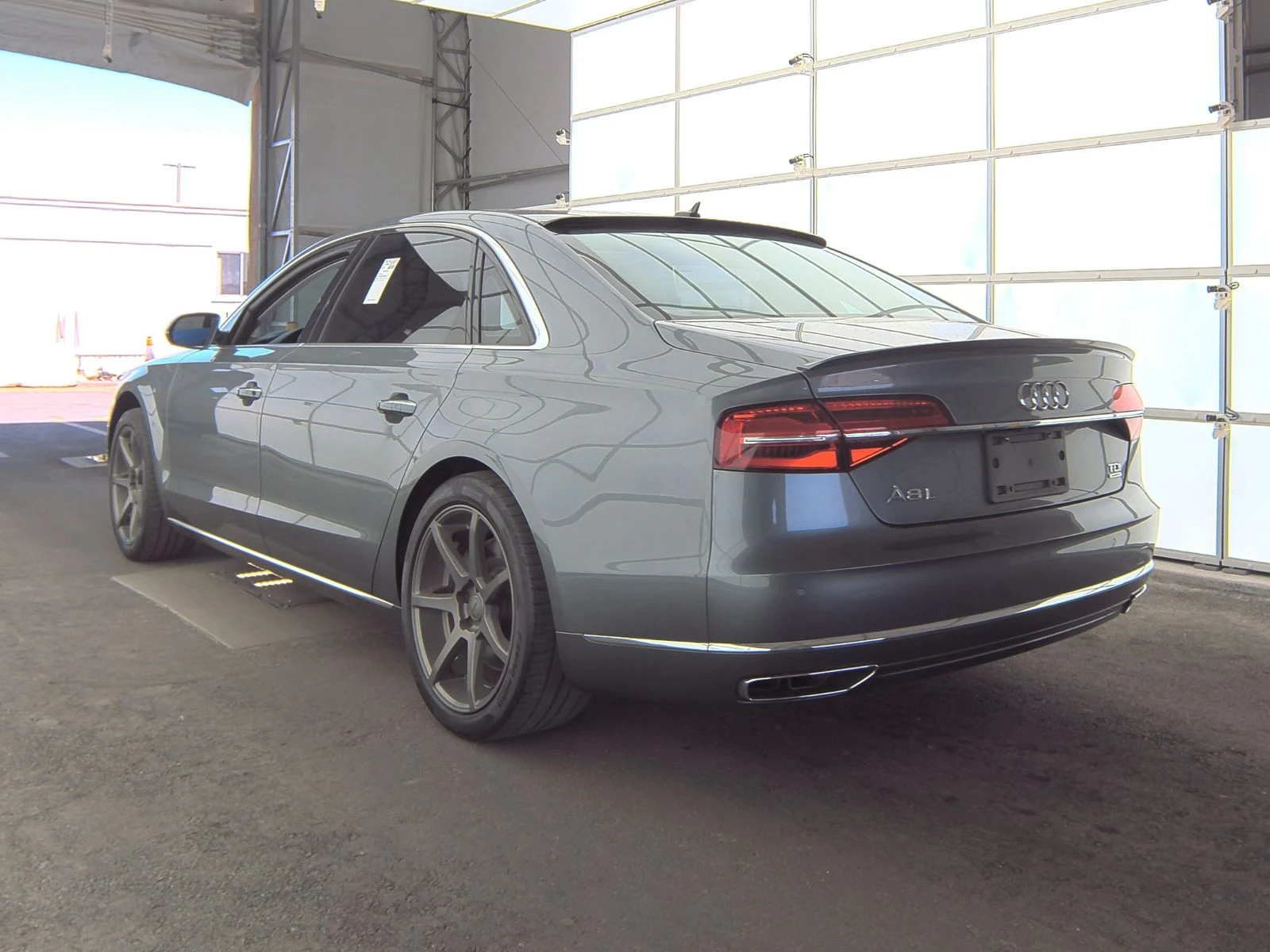 Audi A8 L* Head-Up* BLIND SPOT* MAСАЖ* ОБДУХВАНЕ* Панорама - изображение 5