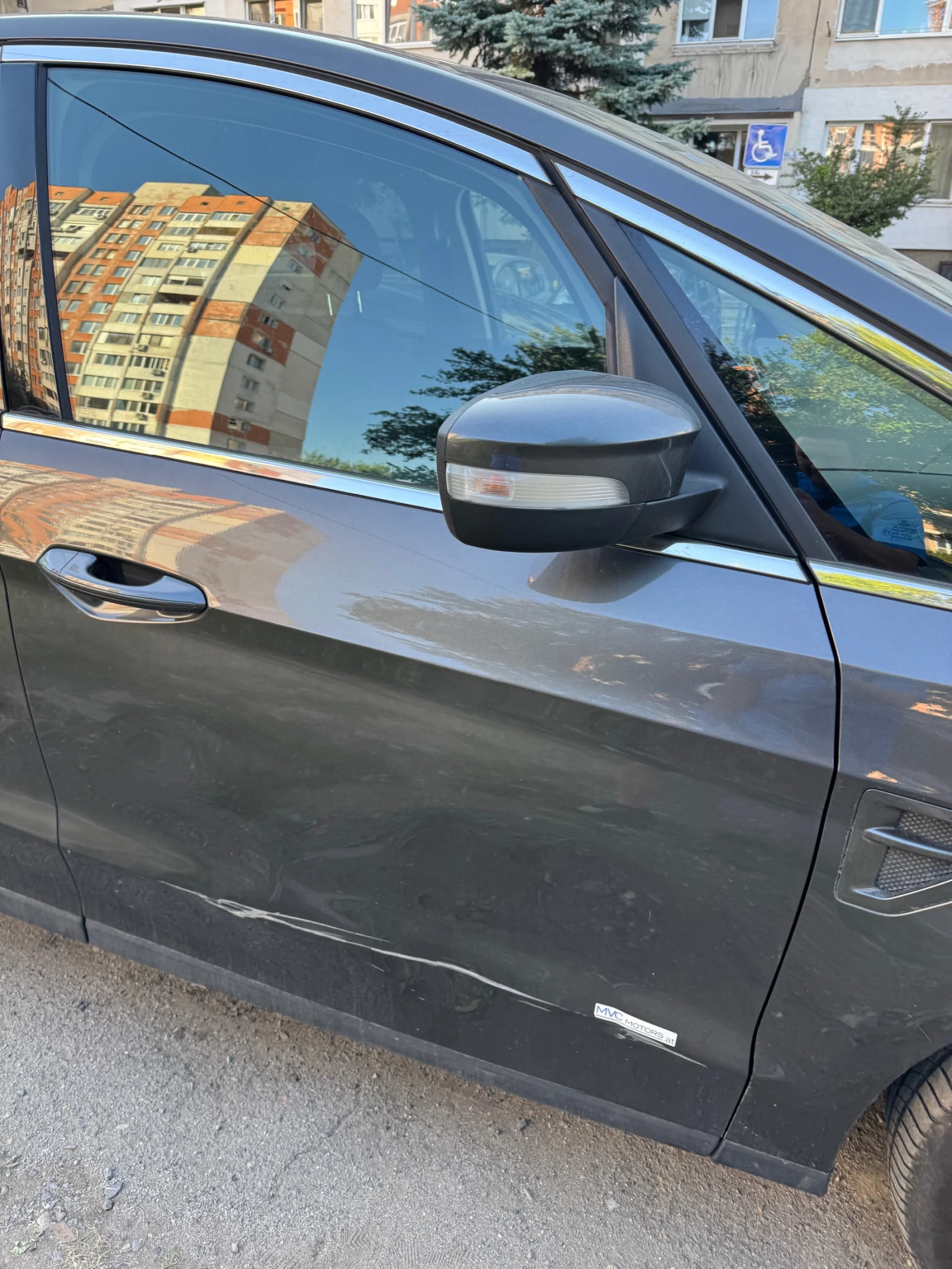 Ford S-Max 2.0TDCI - изображение 5