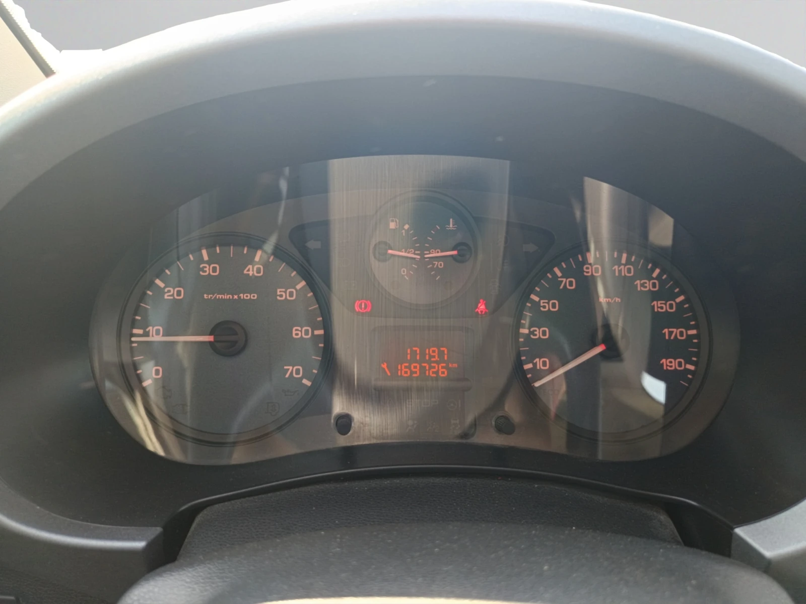 Peugeot Partner  PARTNER TEPEE ACTIVE | Mobile.bg   11