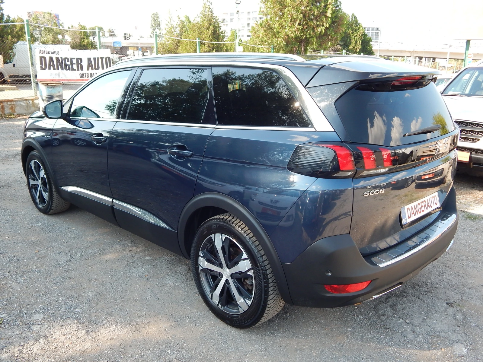 Peugeot 5008 2.0HDI* GT LINE* 7МЕСТА* OТЛИЧНО* FULL LED*  - изображение 6
