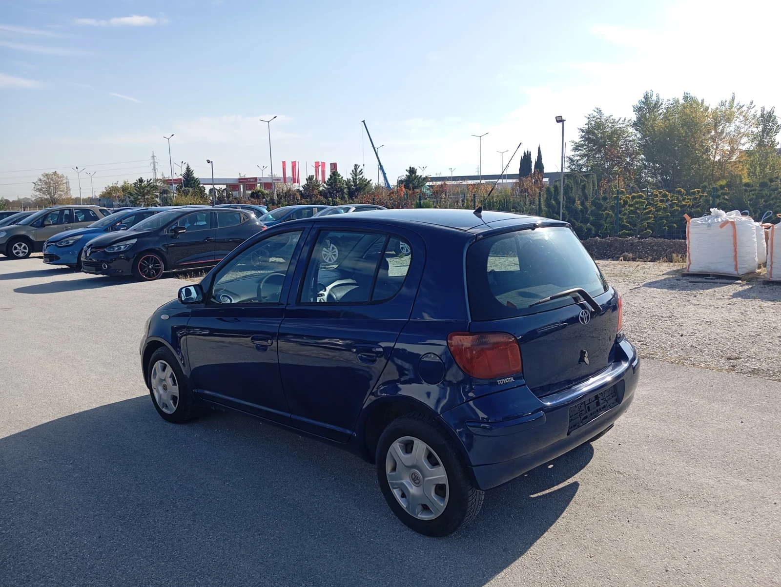 Toyota Yaris 1.3  бензин  - изображение 9