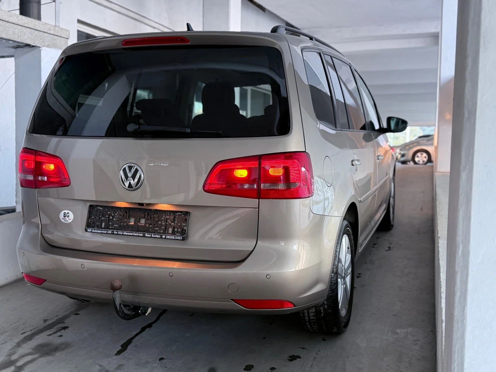 VW Touran 2, 0TDI 140hp DSG - изображение 5