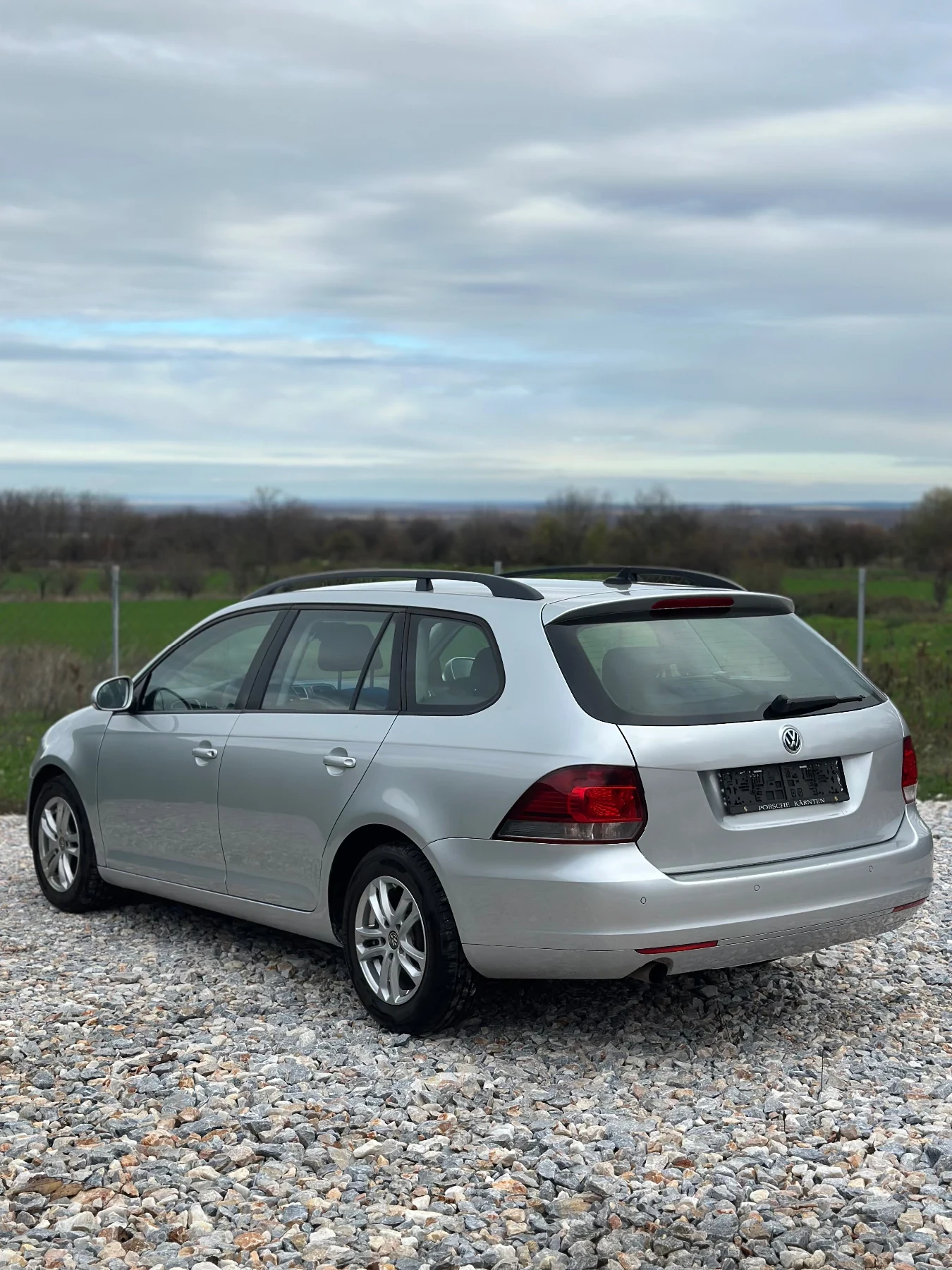 VW Golf Variant 1.6 TDI * ЛИЗИНГ*  - изображение 6