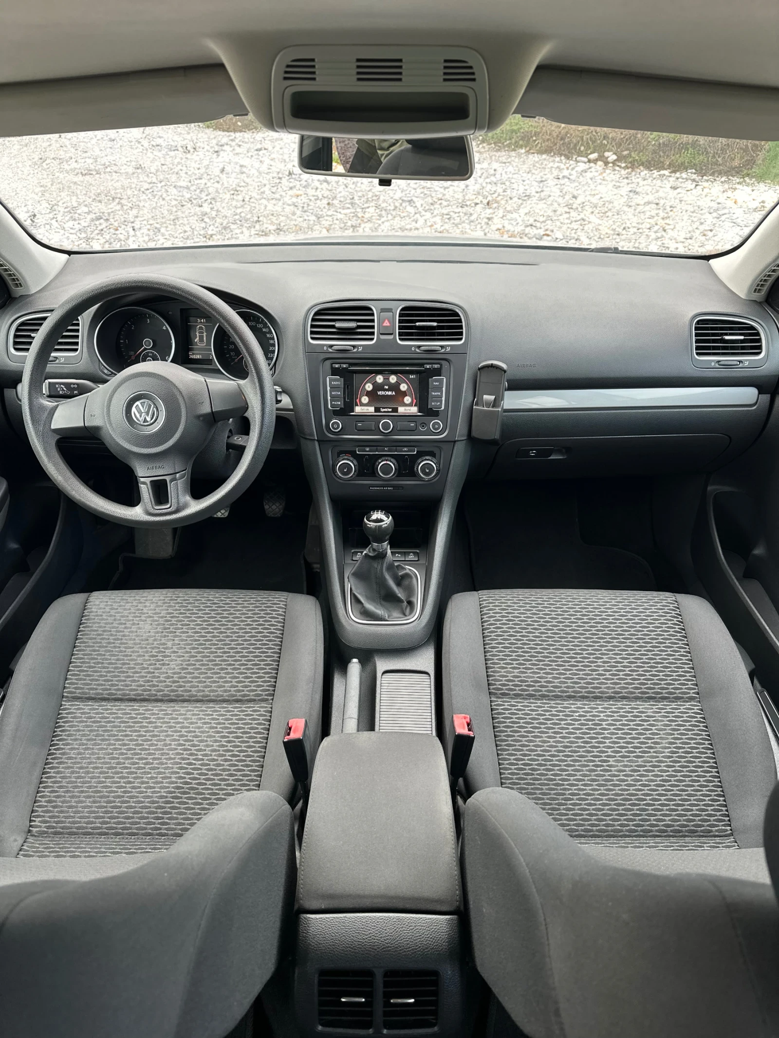 VW Golf Variant 1.6 TDI * ЛИЗИНГ*  - изображение 10