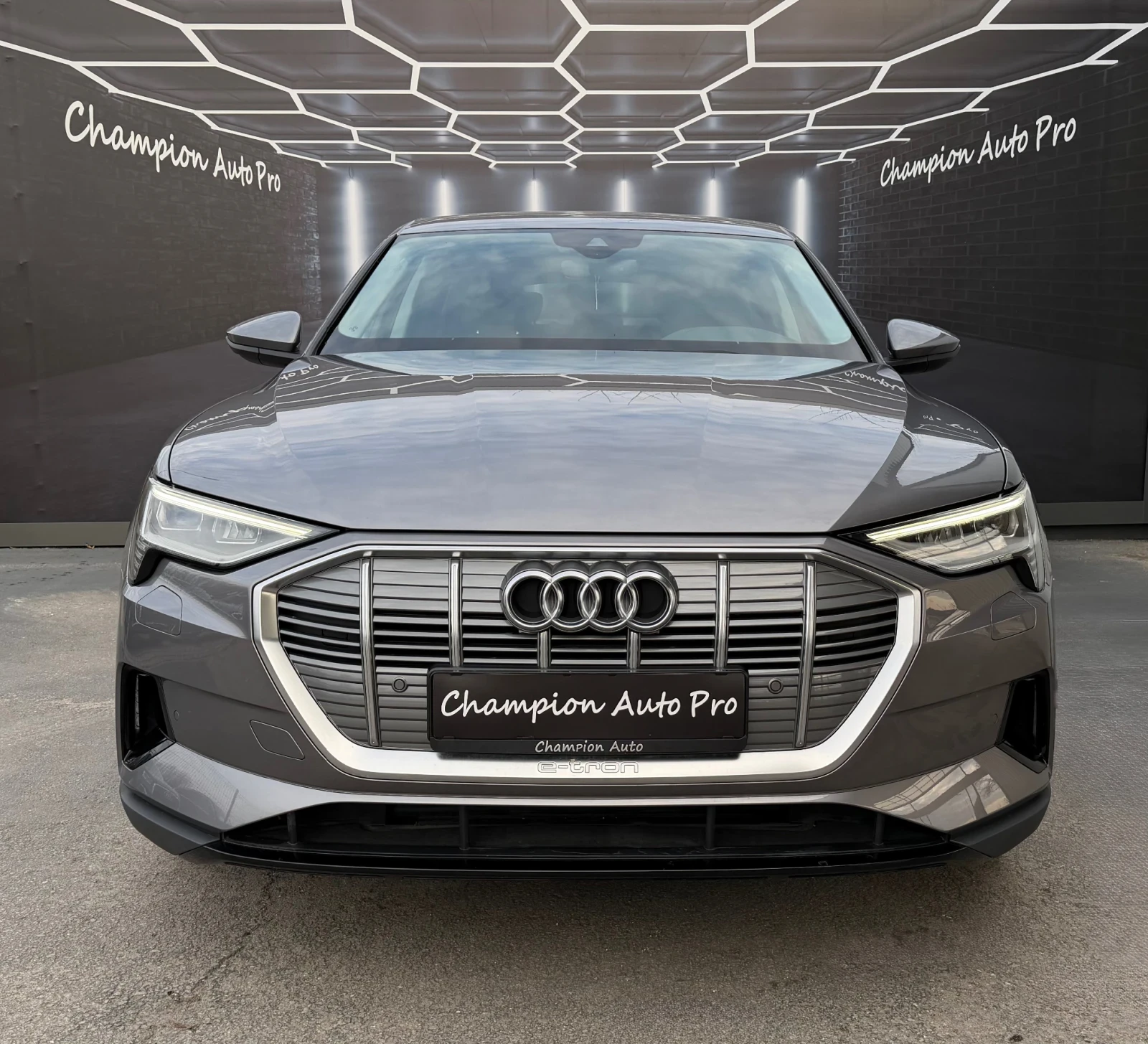 Audi E-Tron S-Line 44000км.-Гаранционен  - изображение 2