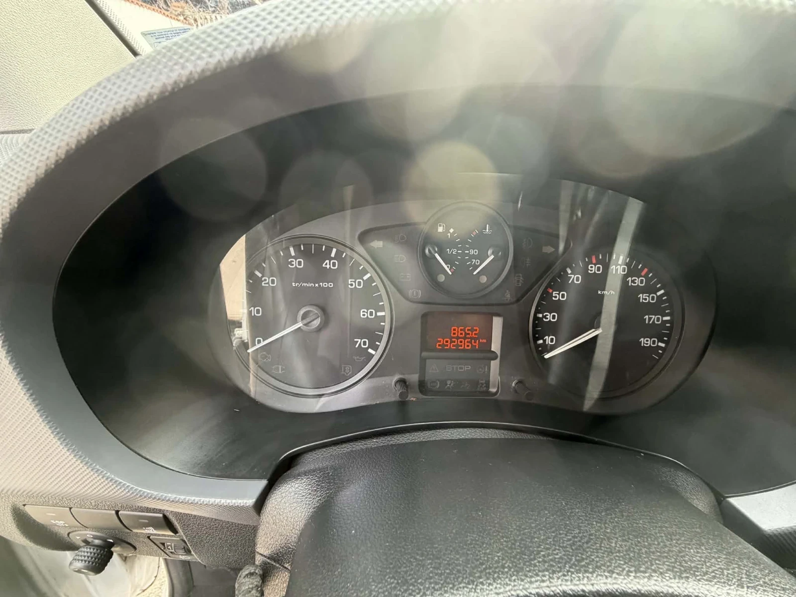 Citroen Berlingo 1.6 HDI, снимка 13 - Автомобили и джипове - 53743141