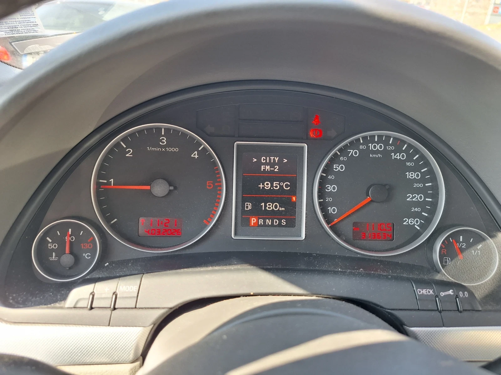 Audi A4, снимка 6 - Автомобили и джипове - 53712643