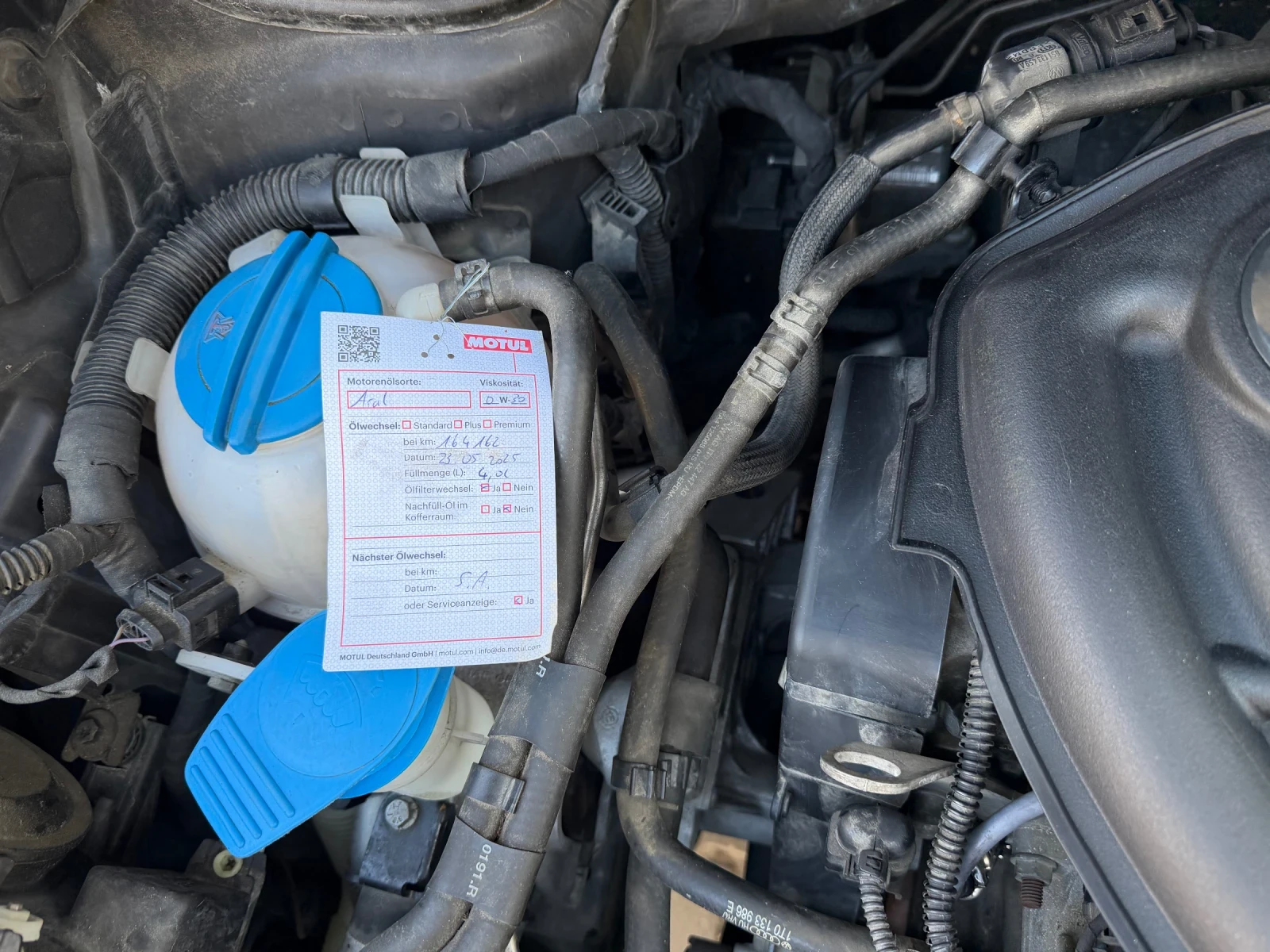 VW Caddy 2.0 Ecofuel Maxi фабричен метан сервизна история, снимка 16 - Автомобили и джипове - 53771732