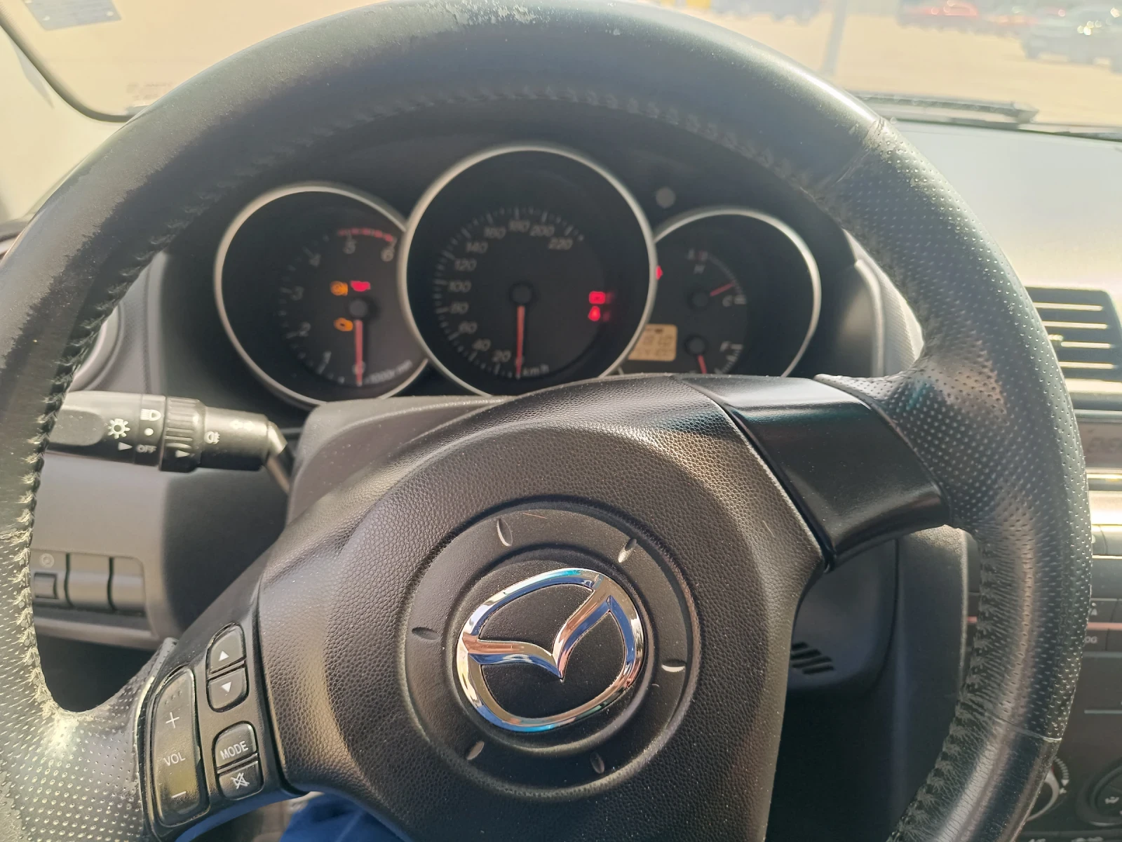 Mazda 3, снимка 7 - Автомобили и джипове - 54125106