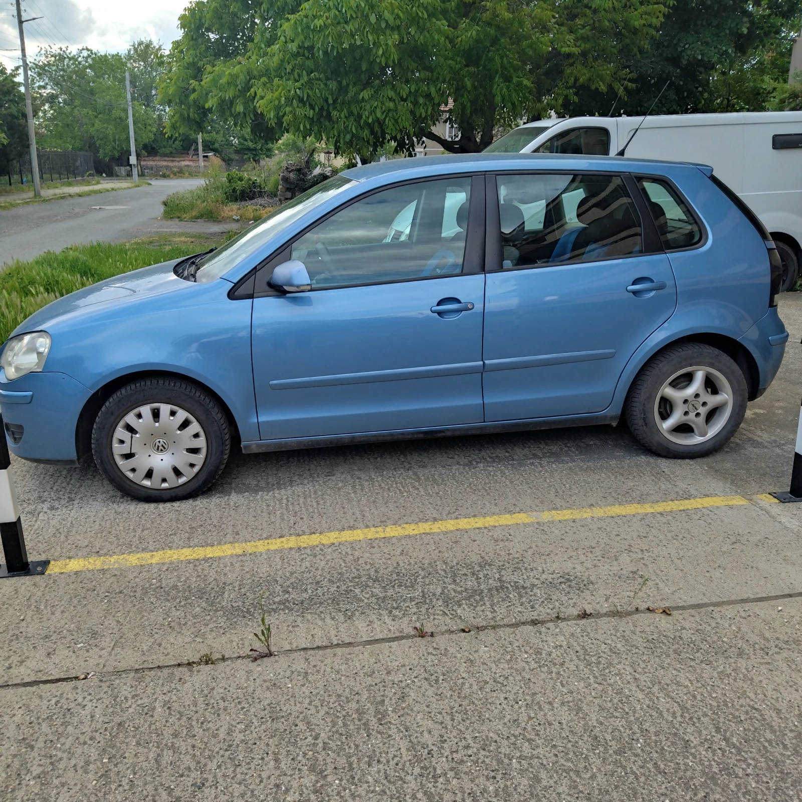 VW Polo 1.4 газ-бензин, снимка 11 - Автомобили и джипове - 54645723
