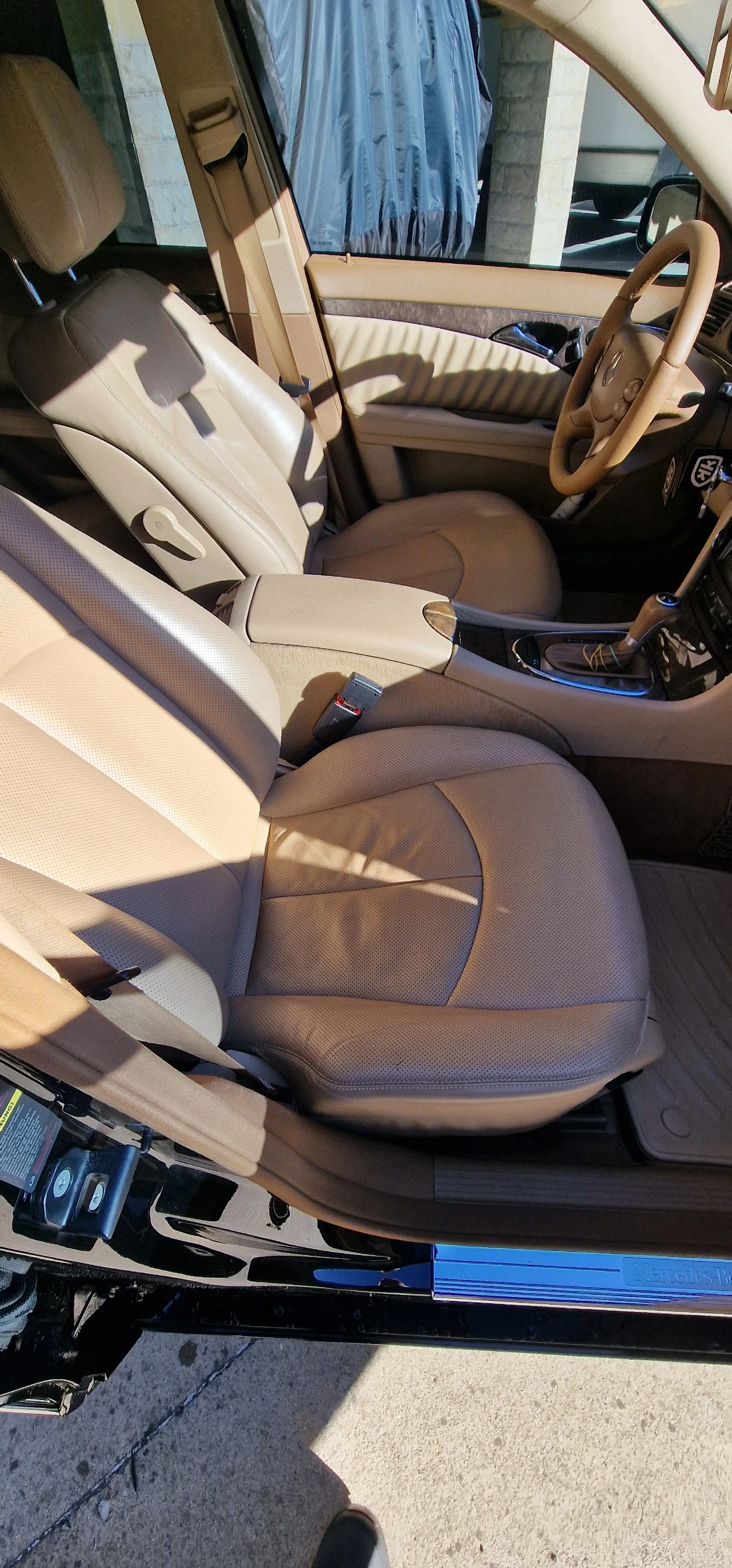 Mercedes-Benz E 320, снимка 9 - Автомобили и джипове - 54836875